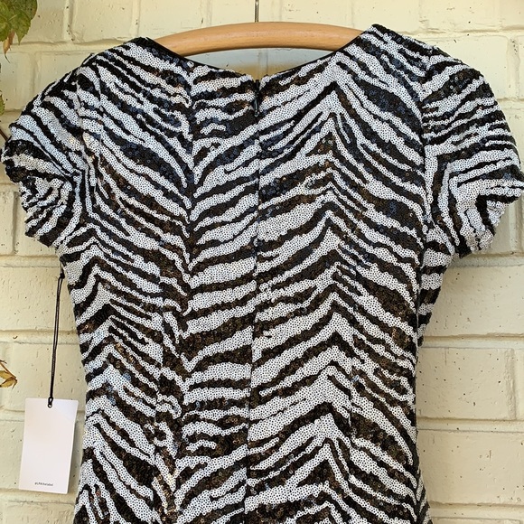 NEW Revolve LPA Pinched Wrap Dress Zebra Sequin Size XS - Picture 9 of 12